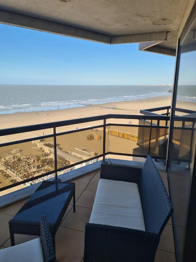 Luxurious Apartment With Sea View บลังเคนเบอร์เก ภายนอก รูปภาพ