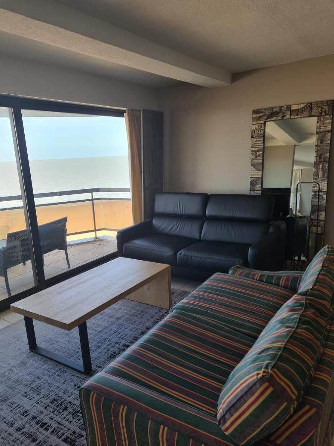 Luxurious Apartment With Sea View บลังเคนเบอร์เก ภายนอก รูปภาพ