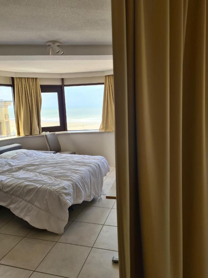 Luxurious Apartment With Sea View บลังเคนเบอร์เก ภายนอก รูปภาพ